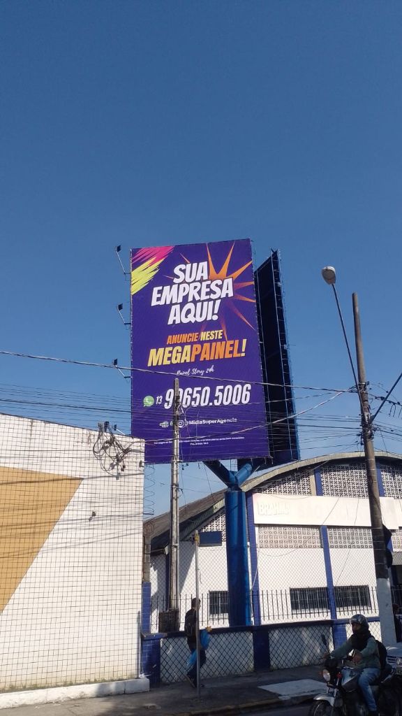 Totem Sua Empresa Aqui